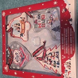 Disney metal ornament set